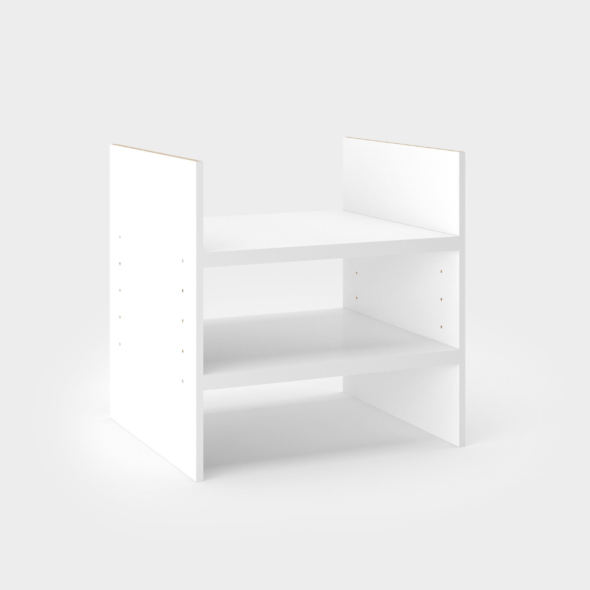 Weißer Regaltrenner aus Holz 2 Zwischenboeden ergeben 3 Fächer.