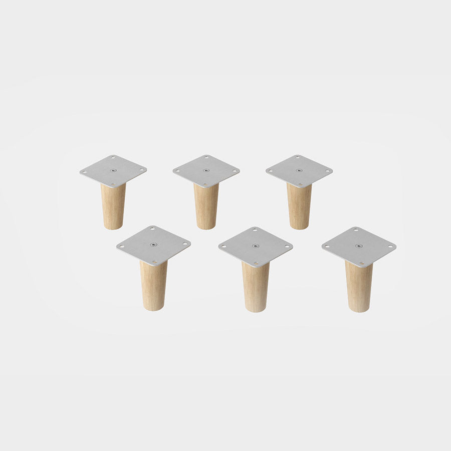 6er Set Möbelbeine aus robustem Buchenholz mit einer Höhe von 10 cm.
